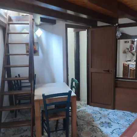Appartement Forio Monolocale Arredato